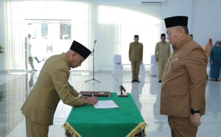  Angkat Pj Sekda Asahan, Bupati: Lebih intensif, Saling Bersinergi dan Berkolaborasi Dengan Semua Organisasi Perangkat Daerah