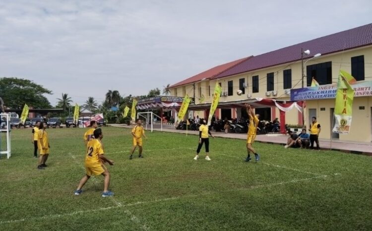  Satreskrim Juara I dalam Pertandingan Bola Voly Hari Bhayangkara Ke 78 Polresta Deli Serdang