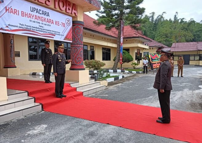  Polres Toba Gelar Apel Hut Bhayangkara Ke-78