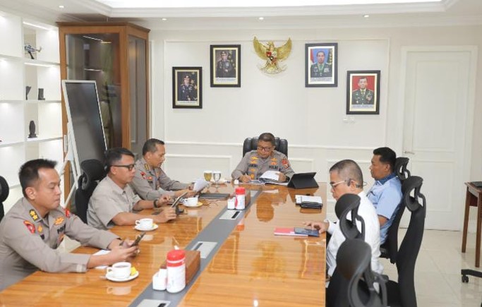  Menuju PON XXI Aceh-Sumut dan Pilkada Serentak, Kapolda Sumut Pimpin Rapat Strategis Kesiapan Operasi Pekat Toba 2024