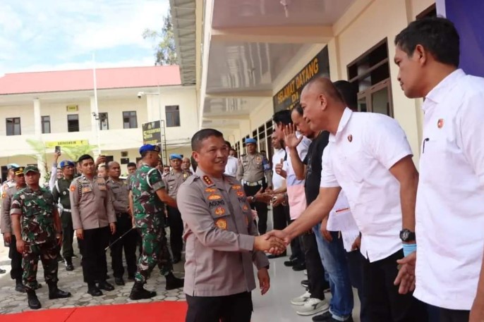 Tangkap 2 Eksekutor Pembakaran Warung di Kabanjahe, Kapolda Sumut Apresiasi Personel