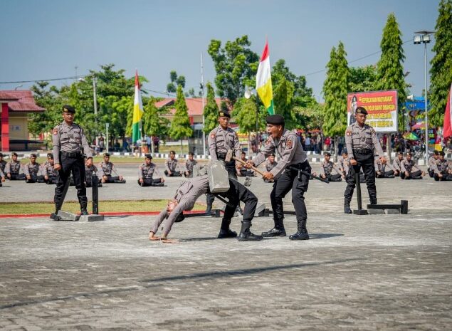  Kapolda Sumut Pimpin Upacara Penutupan Diktuk Bintara Polri TA 2024: Dedikasi dan Kompetensi Bagi Masa Depan Bhayangkara