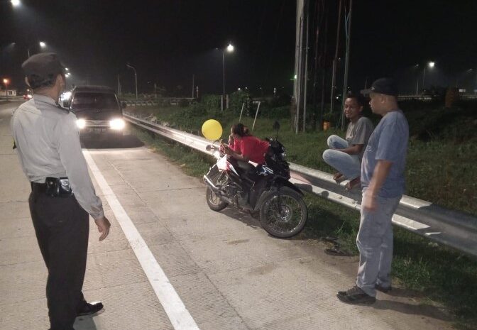  Tingkatkan Keamanan, Polsek Lima Puluh Gelar Patroli Malam