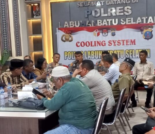  Polres Labusel Gelar Cooling System Jelang Pilkada Serentak