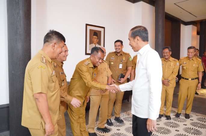  Bersama Kepala Daerah se-Indonesia, Bupati Sergai Rapat Dengan Presiden di IKN