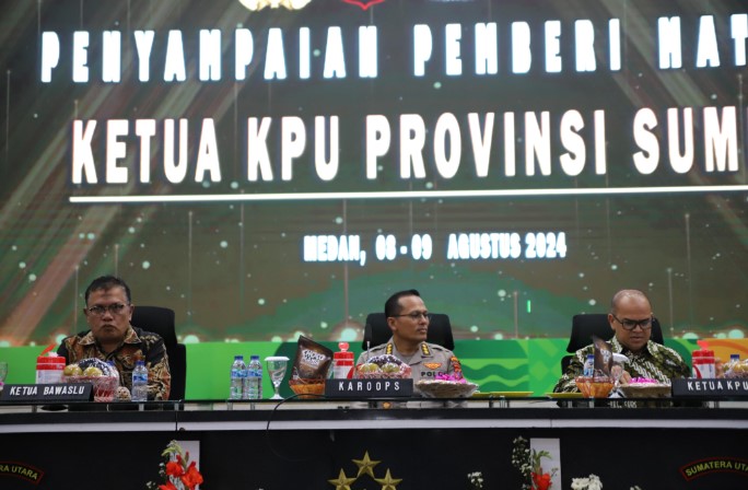  Ketua KPU Sumut Narasumber Kegiatan Mantap Praja Toba 2024