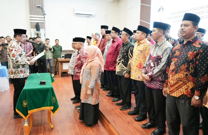  Kukuhkan Pengurus LPTQ Kota Medan, Ini Pesan Yang Disampaikan Wali Kota Medan