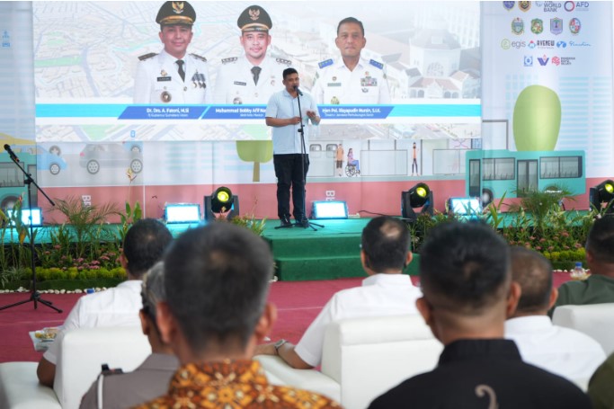  Dukung Pembangunan Halte Percontohan BRT BS13 Lap. Merdeka, Wali Kota Medan: Upaya Pemerintah Mengatasi Kemacetan