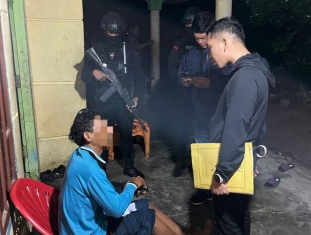  Brimob Polda Sumut Tangkap 5 Pencuri Sawit di PTPN IV