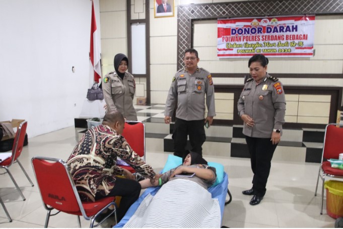  Donor Darah Polwan Polres Sergai Peringati Hari Jadi Ke-76 Polwan RI