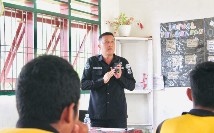  Ops Mantap Praja Toba 2024, Polres Pakpak Bharat Sosialisasi Berita Hoax – Ujaran Kebencian di SMAN 1 Salak