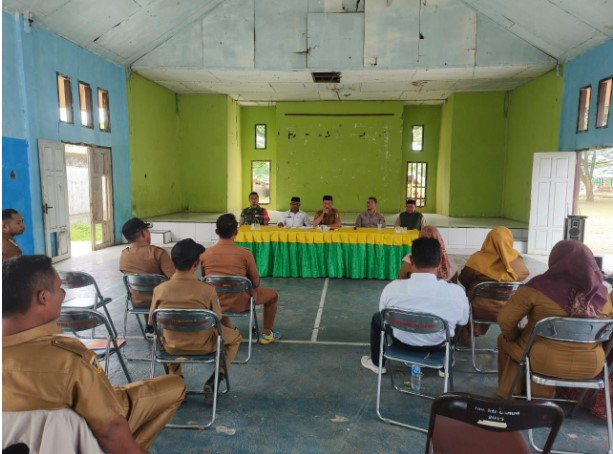  Babinsa Kodim 1311/Mrw Dampingi Rapat Persiapan STQH di Kecamatan Mamosalato