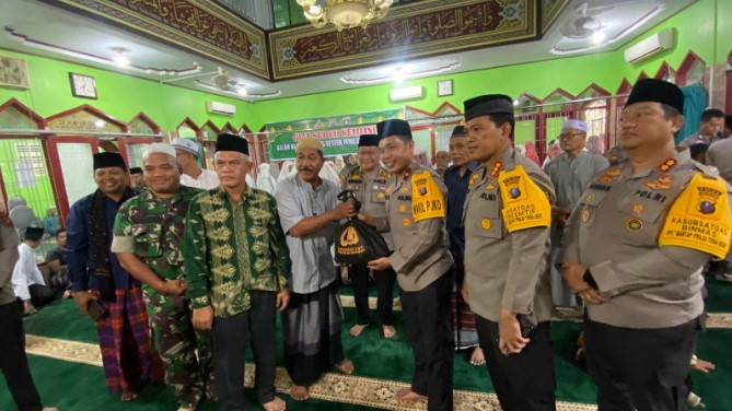  Safari Subuh Keliling, Wakapolda Sumut Ajak Masyarakat Perangi Narkoba dan Wujudkan Pilkada Damai 2024