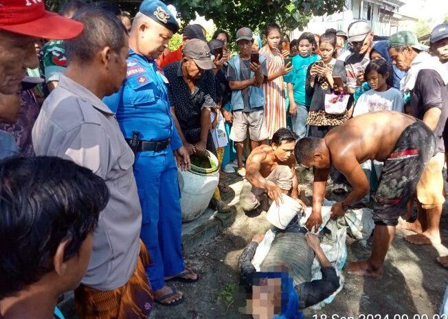  Satpol Airud Polres Sergai Tangani Penemuan Mayat Terdampar di Tepi Laut