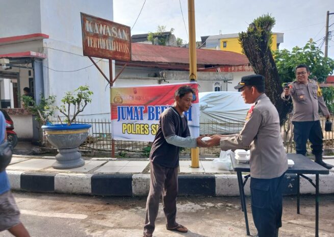  Polres Sibolga Berbagi Rejeki di Jumat Berkah