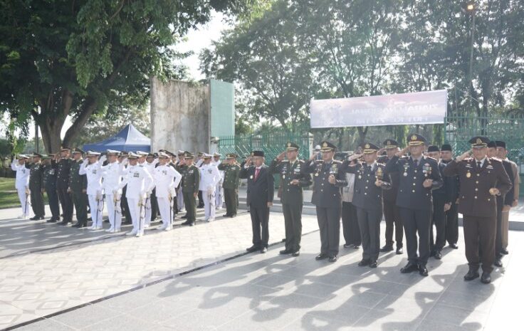  Hut Ke 79 TNI, Pjs Bupati Asahan Laksanakan Upacara Ziarah Nasional