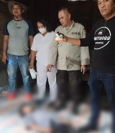  Polres Simalungun Evakuasi Korban Gantung Diri di Nagori Jorlang Huluan