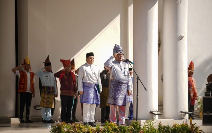  Kenakan Pakaian Adat Melayu, Plt Wali Kota Pimpin Upacara Peringatan Hari Sumpah Pemuda