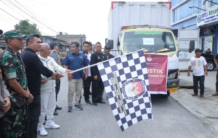  Bupati Asahan Lepas Distribusi Logistik Pilkada Serentak Tahun 2024