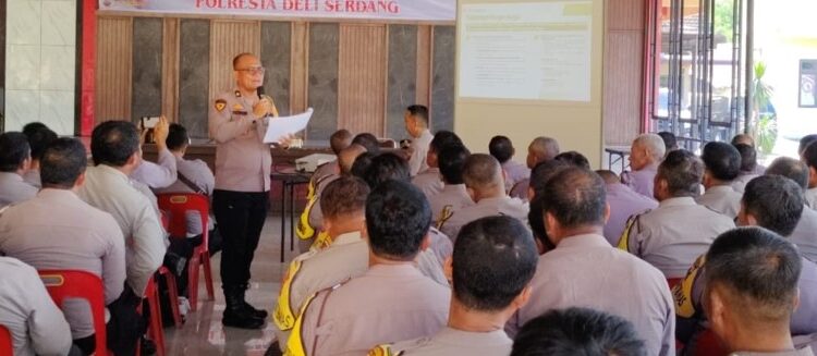  Bhabinkamtibmas Sejajaran Polresta Deliserdang Gelar Rapat Bersama