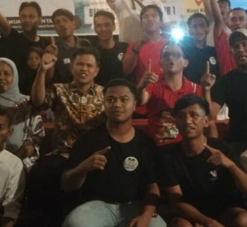  Nyobam dan Kombur di Cafe 86, Tanjung Beringin Sergai