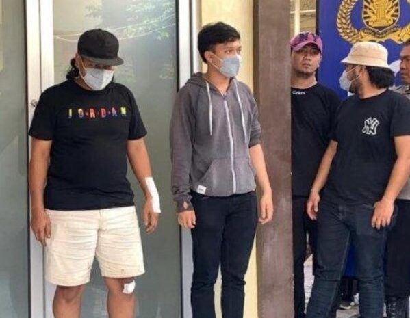  Tangkap 4 Komplotan Begal, 2 Polisi Terluka dan 1 Pelaku Ditembak Mati