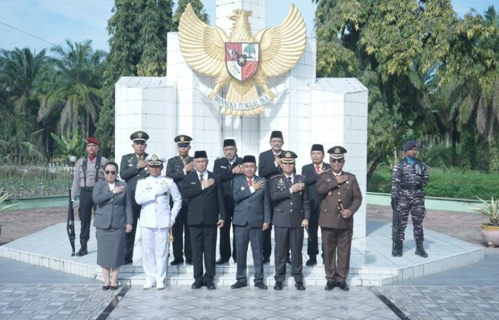  Pemkab Asahan Gelar Upacara Peringatan Hari Pahlawan