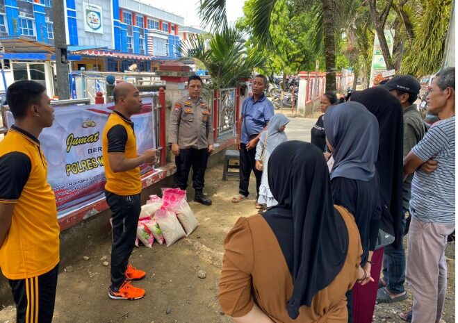  Polres Morowali Gelar Jum’at Curhat di Desa Bahomohoni Ciptakan Kamtibmas Kondusif