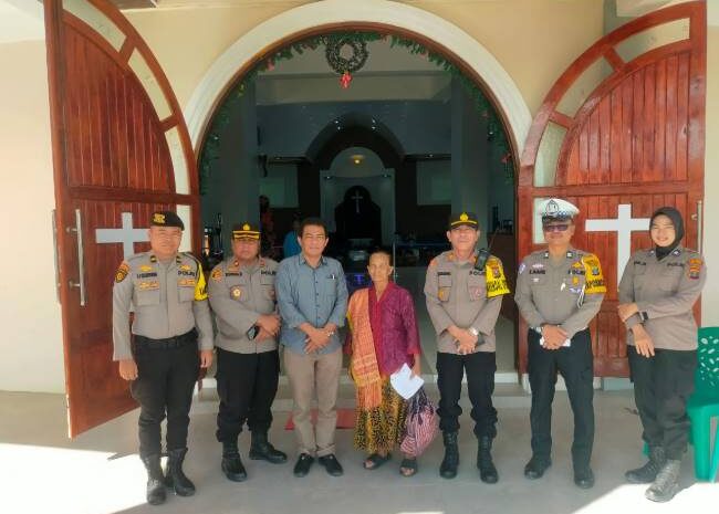  Perayaan Ibadah di Gereja-Gereja dan Onan Klohi Kabupaten Pakpak Bharat Jadi Atensi Polres Pakpak Bharat