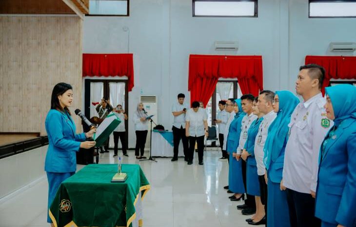  Kahiyang Ayu Lantik 4 Ketua TP PKK Kecamatan Sekaligus Kukuhkan Jadi Bunda PAUD