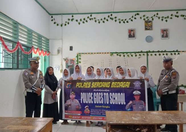  Satlantas Polres Sergai Gelar Kegiatan “Police Go To School” untuk Tingkatkan Kesadaran Berlalu Lintas