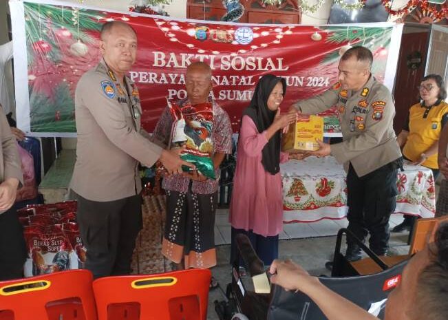  Bakti Sosial KKR Natal 2024: Polda Sumut Berikan Dukungan Bagi Warga yang Membutuhkan