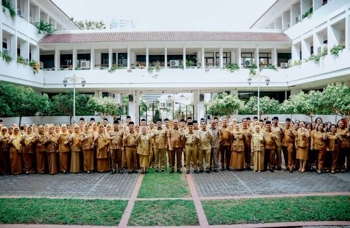  100 Pejabat Fungsional di Lingkungan Pemko Medan Dilantik