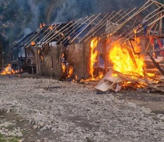  Barak Narkoba Dibakar Jadikan Latihan Menembak Raiders 100/PS Persiapan Penugasan ke Papua