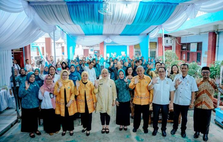  Dikunjungi Tim Supervisi TP PKK Medan, Kelurahan Gang Buntu Paparkan Metode Pola Asuh Anak dan Remaja