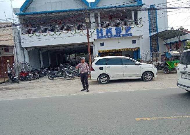  Satlantas Polres Batubara Laksanakan Patroli Pengamanan Ibadah Minggu