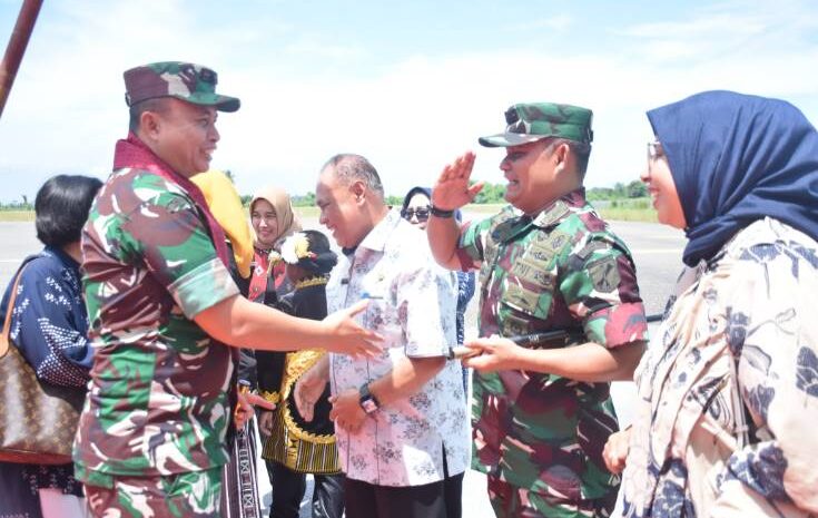  Dandim Letkol Inf Alzaki Sambut Hangat Kedatangan Danrem 132/Tadulako di Kabupaten Morowali