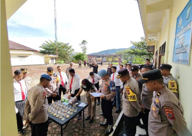  Bukti Komitmen Berantas Narkoba Dari Dalam, Polres Pakpak Bharat Panggil Acak 32 Personil Untuk Ditest Urine