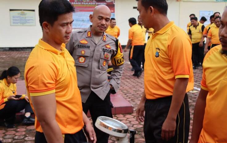  Jaga Kebugaran Tubuh Personil, Polres Pakpak Bharat Lakukan Olahraga dan Cek Kesehatan