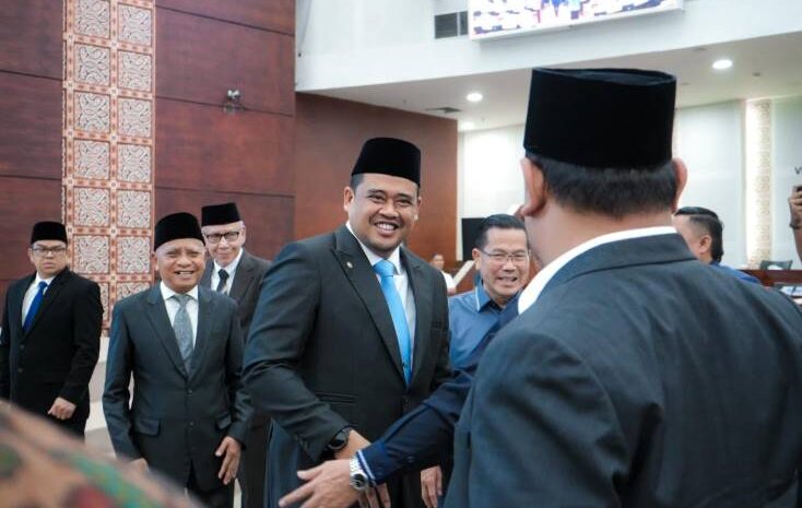  Ikuti Paripurna Pengumuman Penetapan Gubsu-Wagubsu Terpilih, Bobby Nasution: Insya Allah Amanah Ini Kami Jalankan Sebaik-baiknya