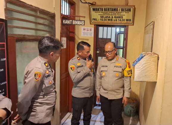  Kapolrestabes Medan Bersama PJU Cek Ruang Tahanan Mapolek Pancurbatu