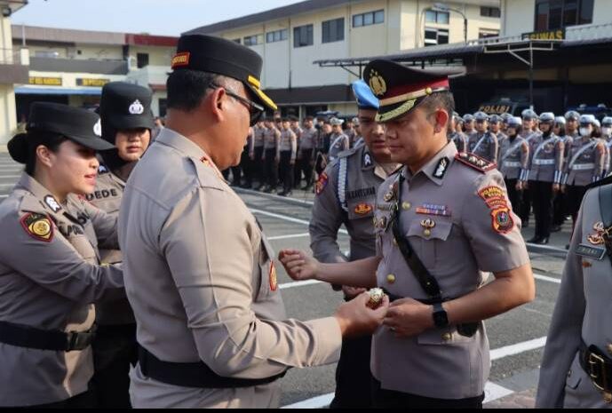  Kapolrestabes Medan Pimpin Sertijab Sejumlah PJU dan Kapolsek