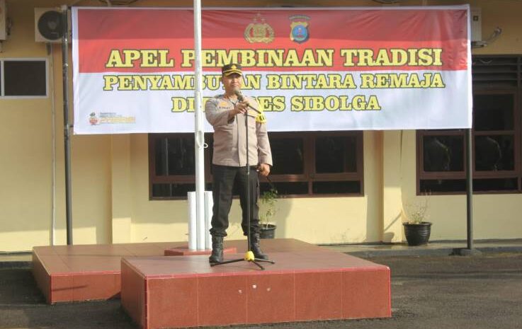  Kapolres Sibolga Sambut 10 Bintara Remaja Dengan Siraman Tradisi