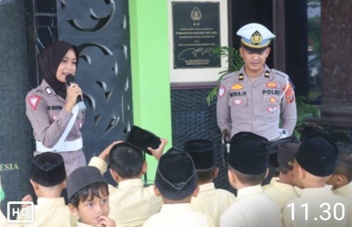  Sat Lantas Polres Batubara Terima Kunjungan 25 Anak TK RA Cindikia Lima Puluh