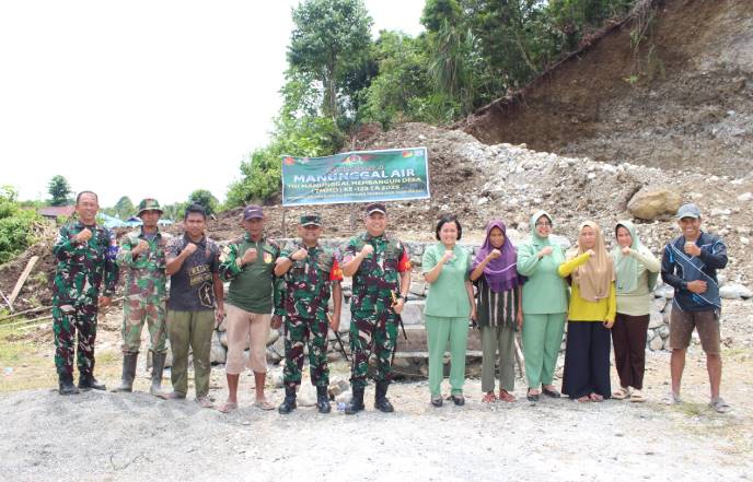  TNI Manunggal Air di Desa Bente, Warga: Alhamdulillah Tak Perlu Susah lagi Cari Air Bersih