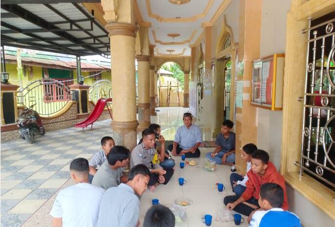  Jelang Ramadhan, Bhabinkamtibmas Laksanakan Cooling System Berikan Pesan Kamtibmas