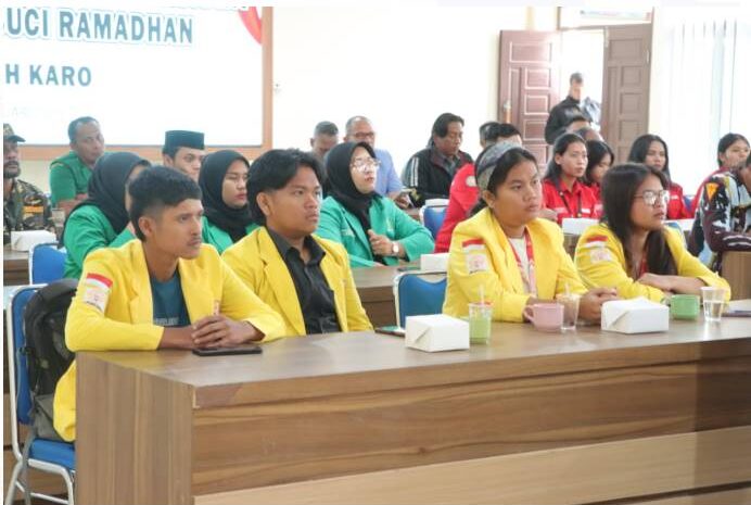  Polres Tanah Karo Gelar Bakti Sosial Polri Presisi Bersama Mahasiswa dan Tokoh Pemuda Sambut Bulan Suci Ramadan
