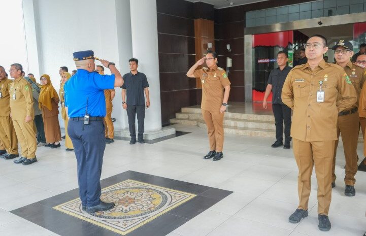  Pimpin Apel Perdana di Balai Kota, Wali Kota Medan: Pemko Medan Harus Bisa Jadi Keluarga Bagi Masyarakat