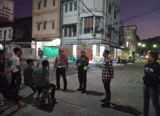  Polres Sibolga Laksanakan Patroli Asmara Subuh, Cegah Aksi Tawuran