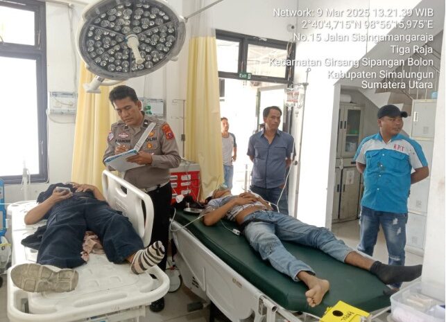  Poslantas Parapat Olah TKP Tabrakan di Kelurahan Girsang